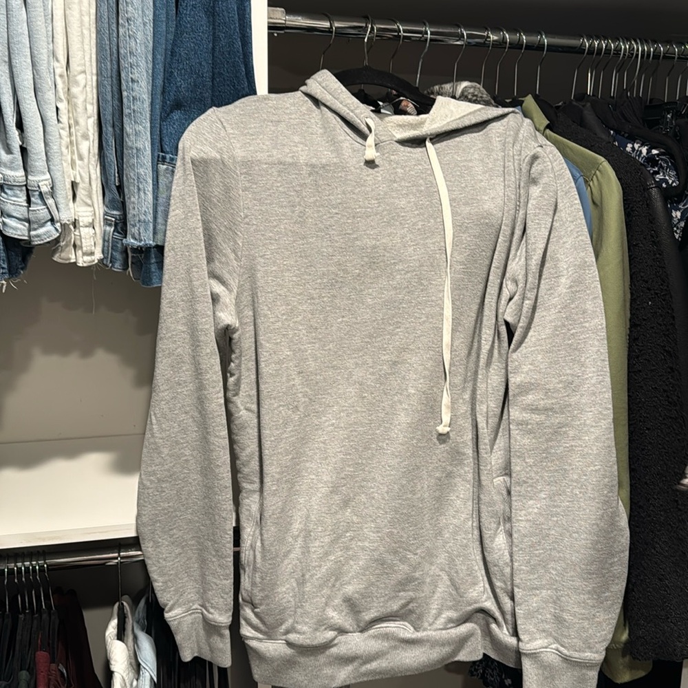 Travis Matthew Men’s Cloud Gray Hoodie Sweatshirt Large